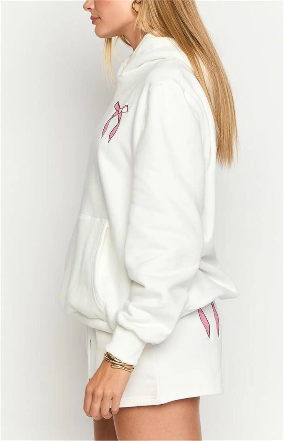 iTranyee Women Casual 2 Piece Sweatsuit Long Sleeve Oversized Bow Hoodie Sweatshirt Sweat Shorts Outfits Bow Matching Set