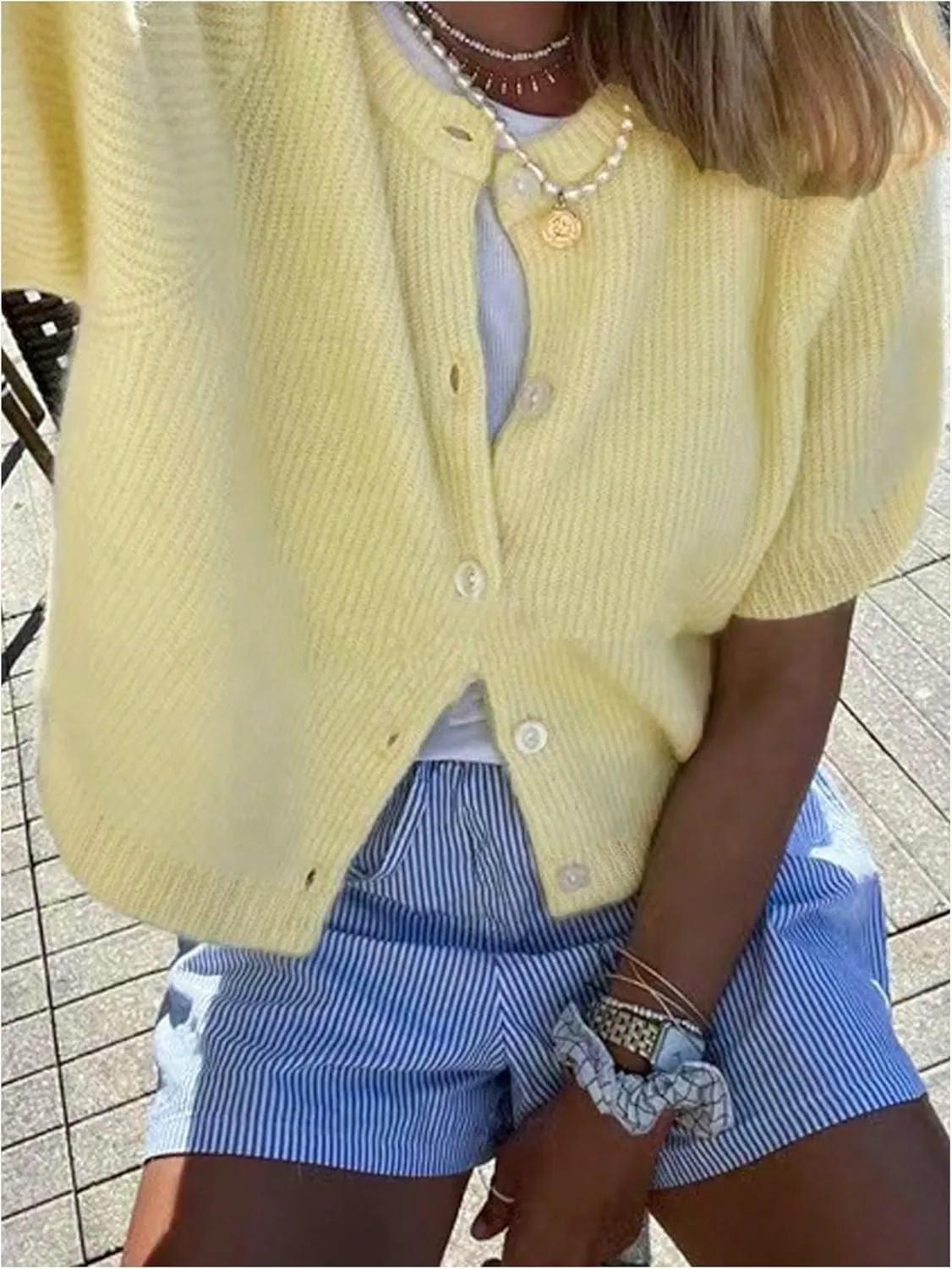 SHENHE Women's Y2K Short Sleeve Button Down Knitted Crew Neck Lightweight Cropped Cardigan Sweater