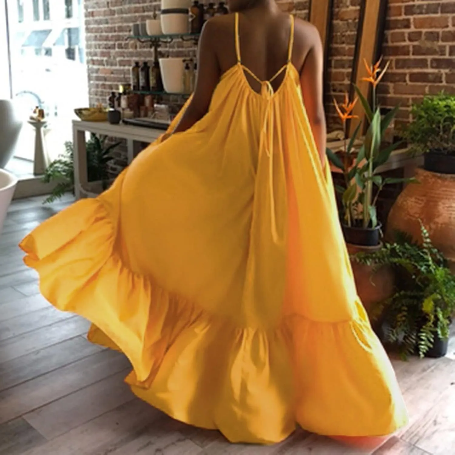 Spaghetti Strap Dresses for Women Plus Size Summer Sleeveless Casual Flowy Boho Dress Ruffle Swing Midi Sundress