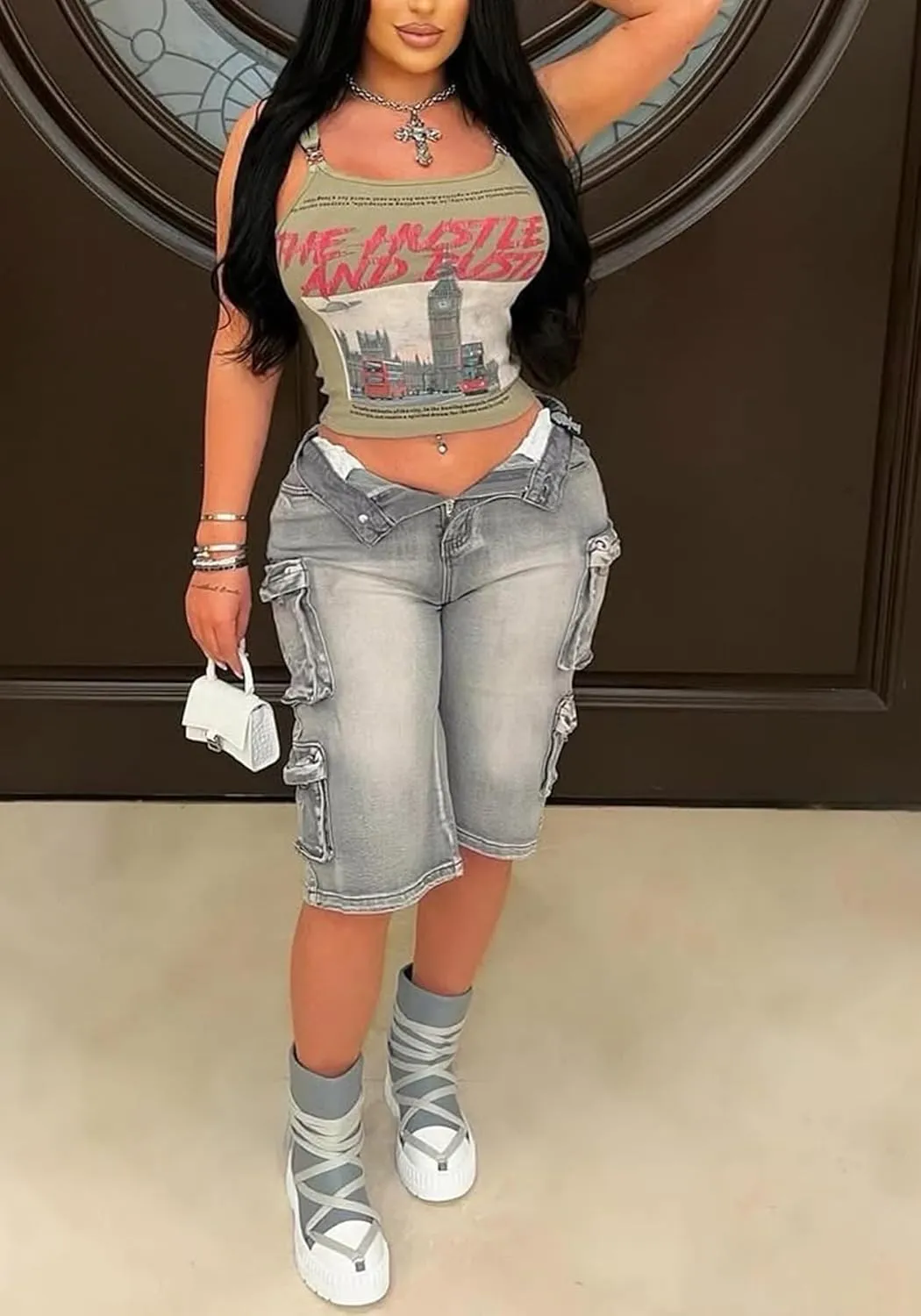 Women Distressed Jean Shorts Y2K Stretchy High Waist Straight Leg Bermuda Denim Short with Pockets