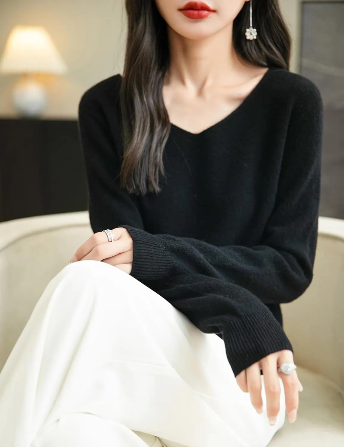 Women's 100% Merino Wool V Neck Sweater 2025 First-Line Ready to Wear Casual Long Sleeve Seamless Knit Sweater