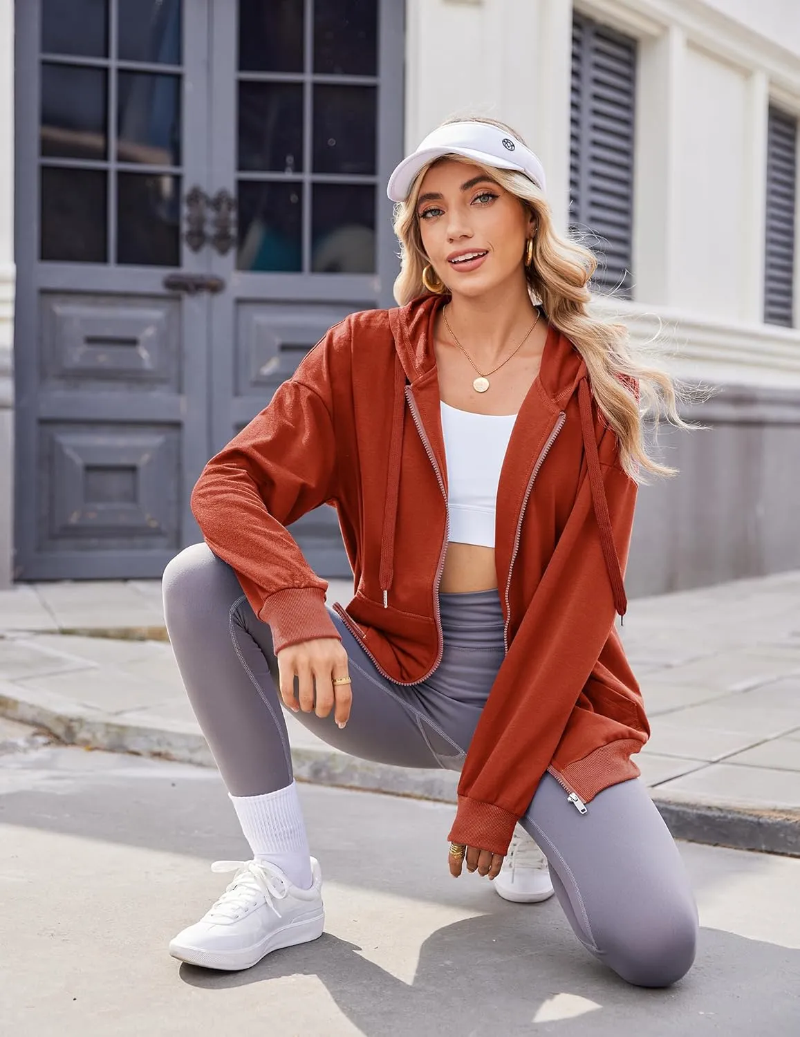 Zeagoo Women's Lightweight Hoodies Full Zip Up Oversized Sweatshirts with Pockets Long Sleeve Thin Casual Hooded Jackets